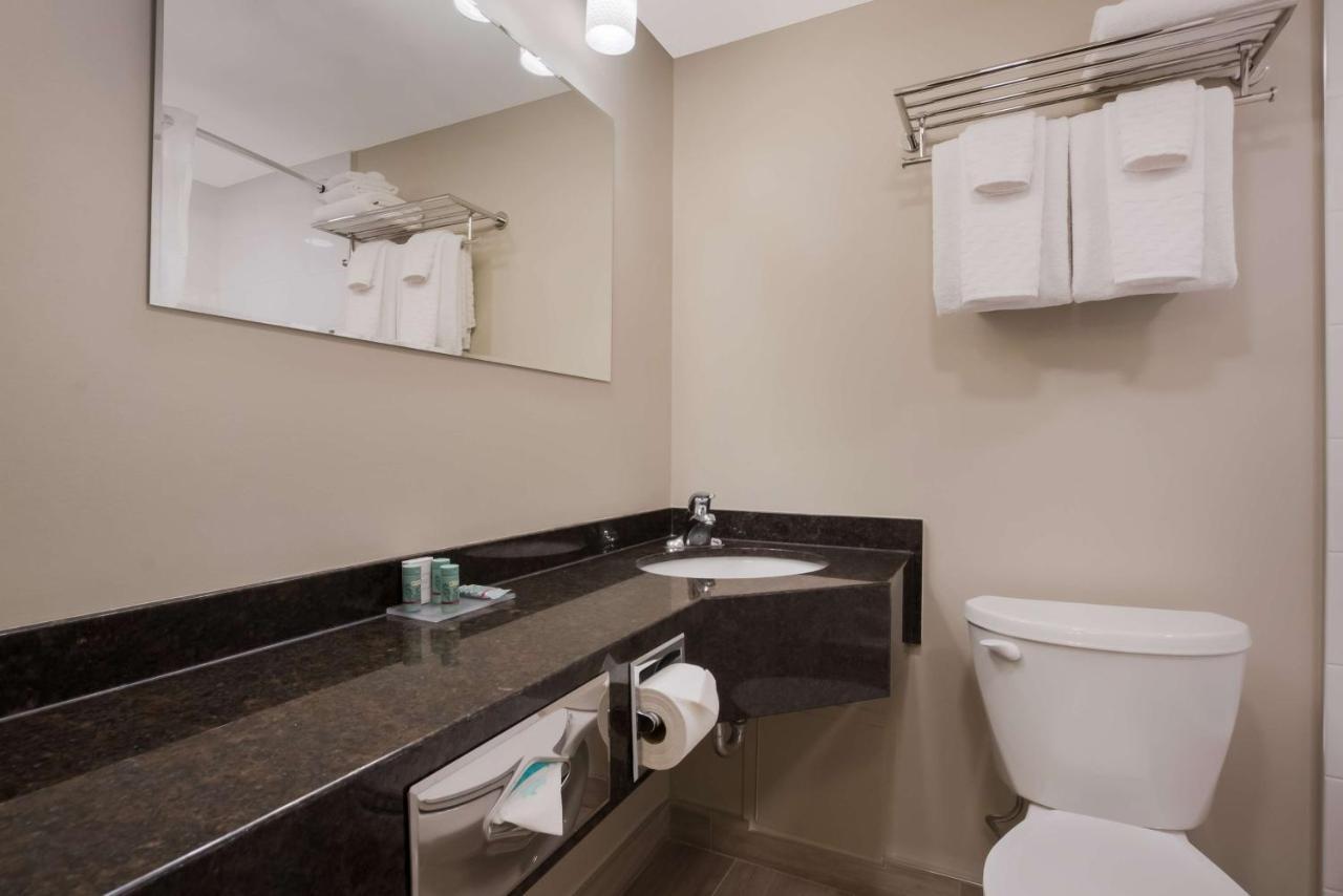 Best Western Colonel Butler Inn Niagara-on-the-Lake Екстериор снимка