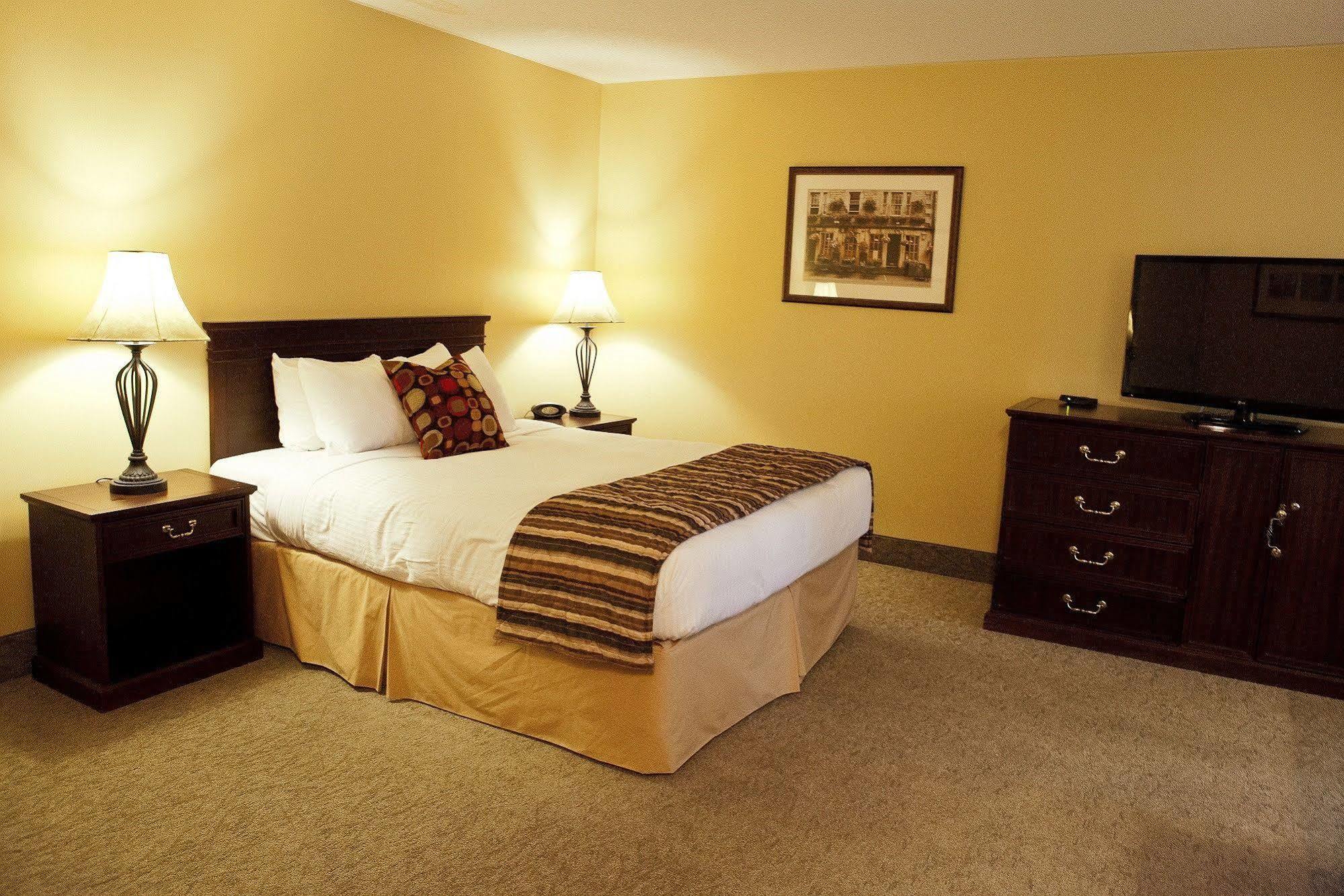 Best Western Colonel Butler Inn Niagara-on-the-Lake Екстериор снимка